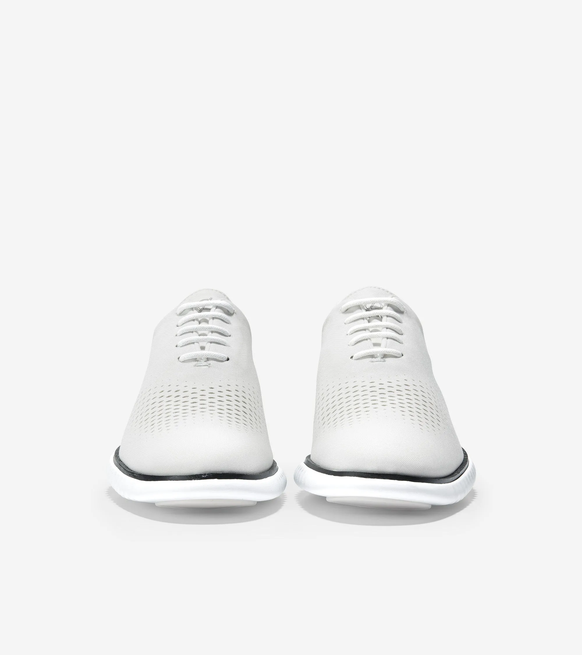 2.ZERØGRAND Laser Wingtip Oxford