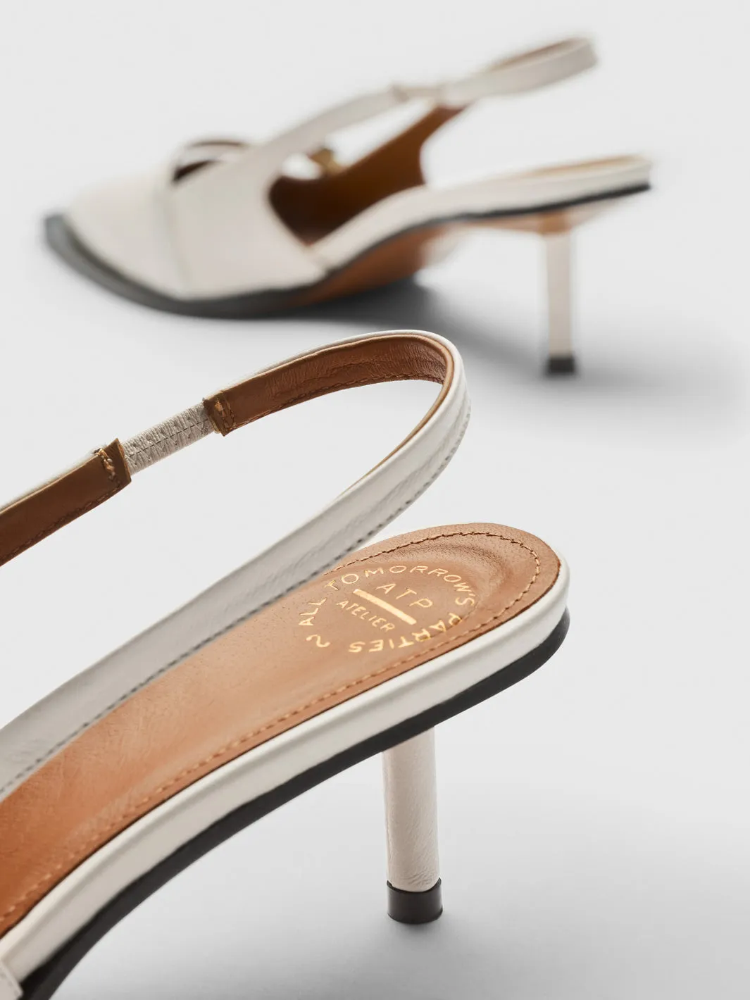 Mira Linen Nappa Slingbacks