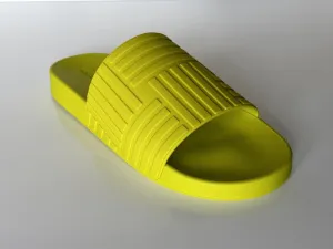 NIB $420 Bottega Veneta Men's Rubber Kiwi Slides Sandals 9 US (42 Euro) 690105