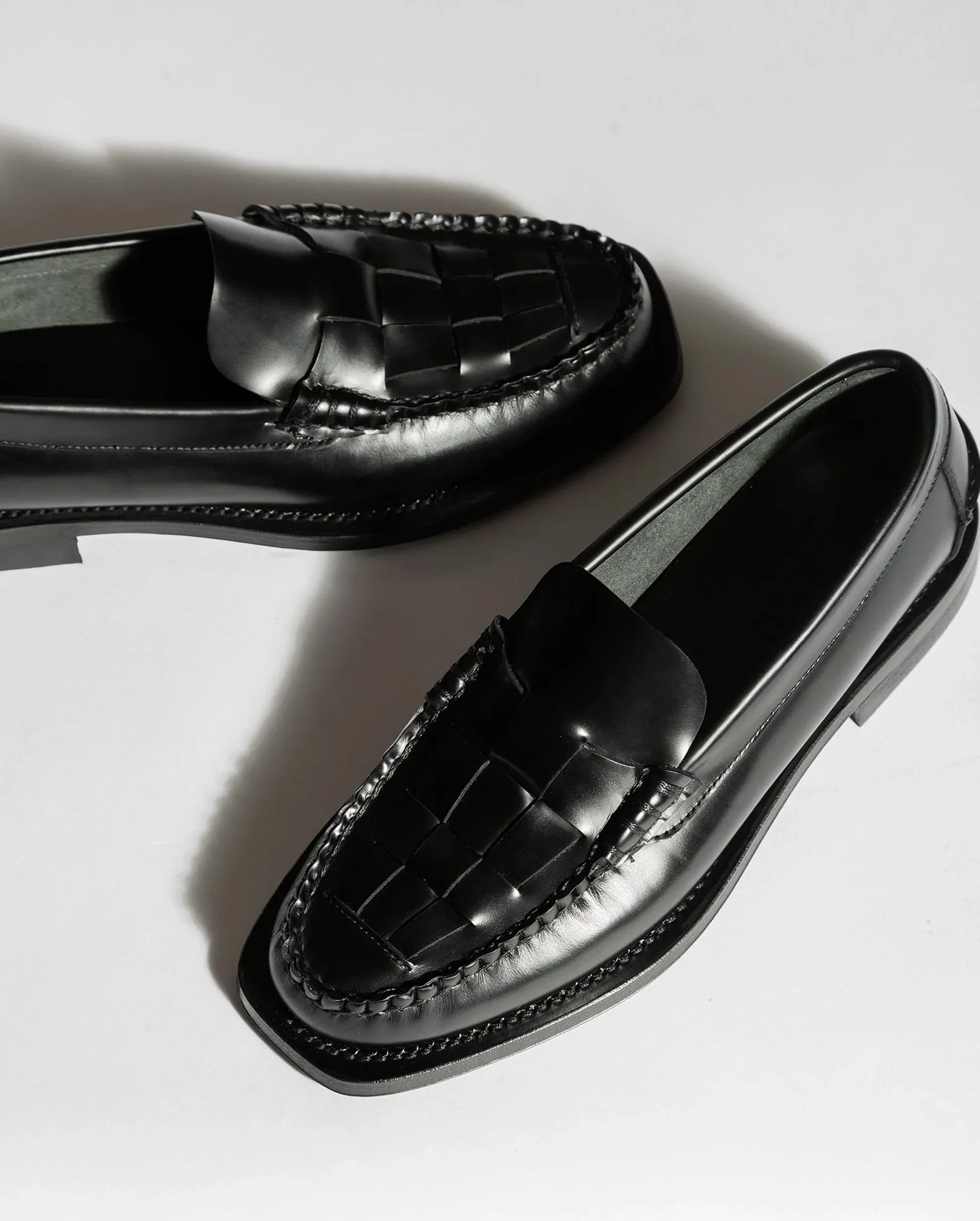 NOMBELA LOAFER / BLACK