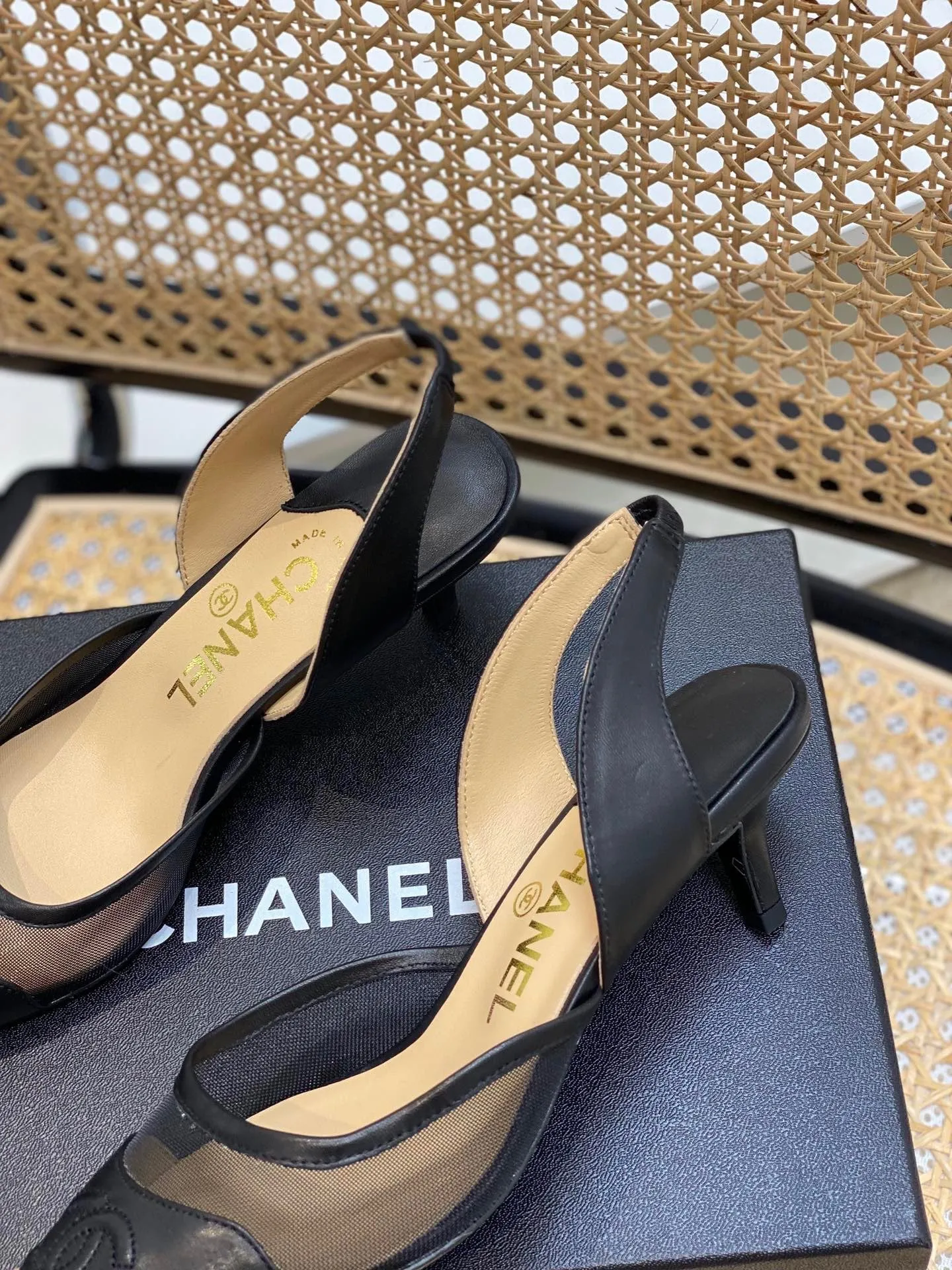 SE1075 CC Slingbacks / Size5-9